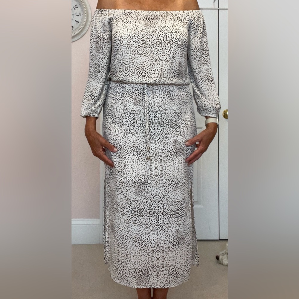 Lightweight Maxi - Picture 2 of 12